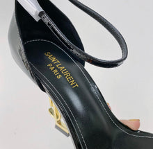 Load image into Gallery viewer, Ysl gold heel
