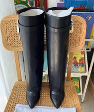 Load image into Gallery viewer, Shark Boots Tall- Black
