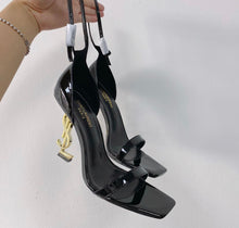 Load image into Gallery viewer, Ysl gold heel
